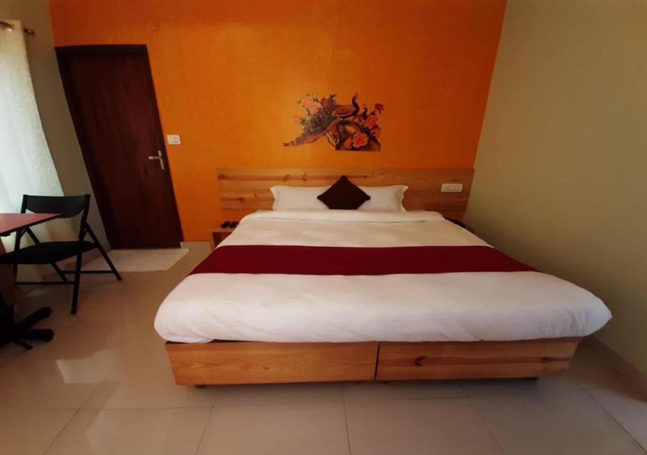 Hotel Yoga Retreat By Queens Valley Rishīkesh Buitenkant foto